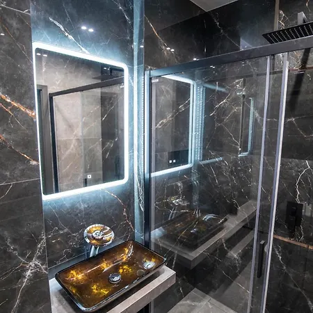 W Cieplicach Comfort アパート イェレニャ・グーラ